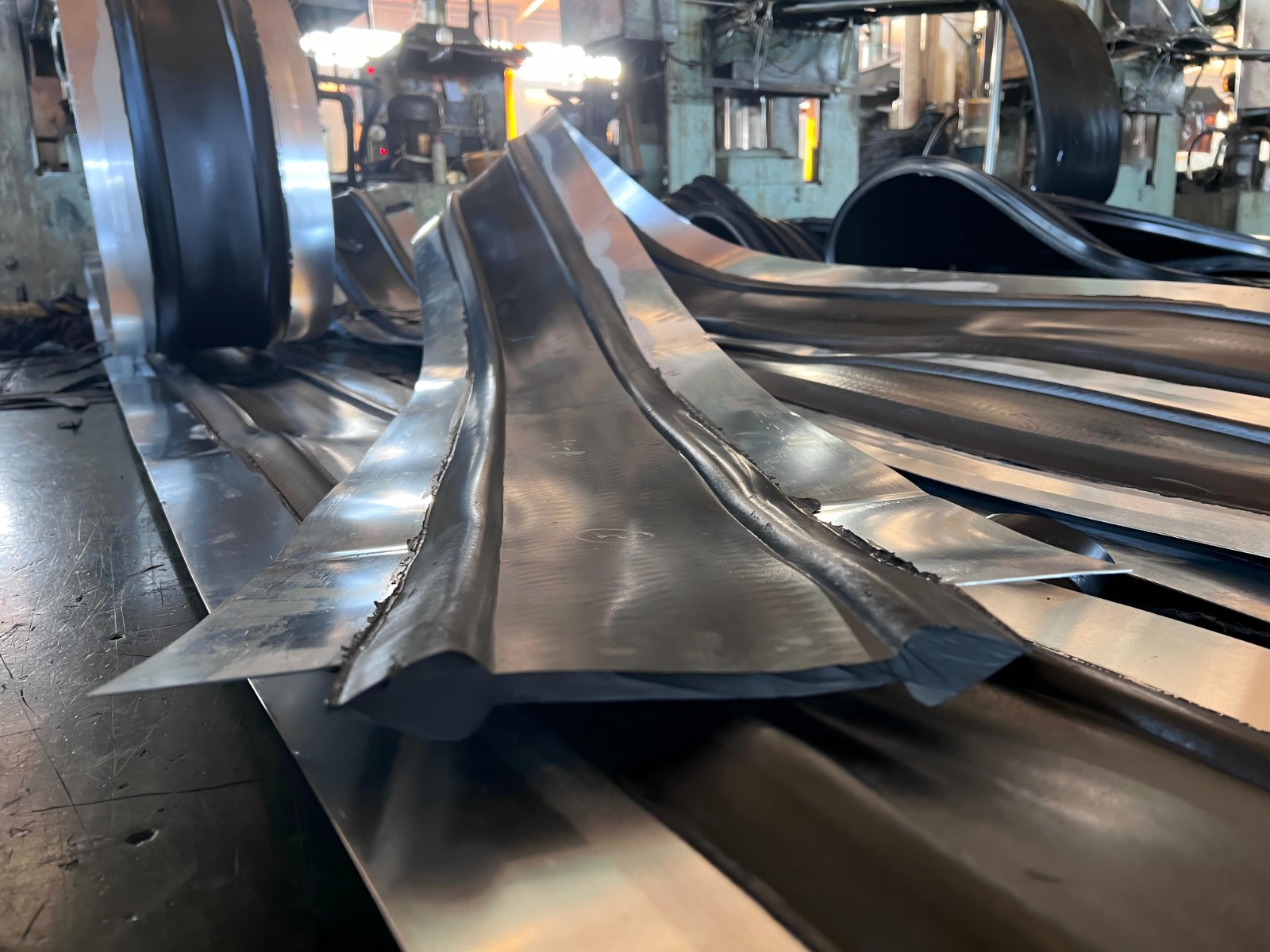 �ֻ� + ����˫���񣡺�ˮ����ֱ���ֹˮ�?��������ר�� 48 Сʱ����.jpg