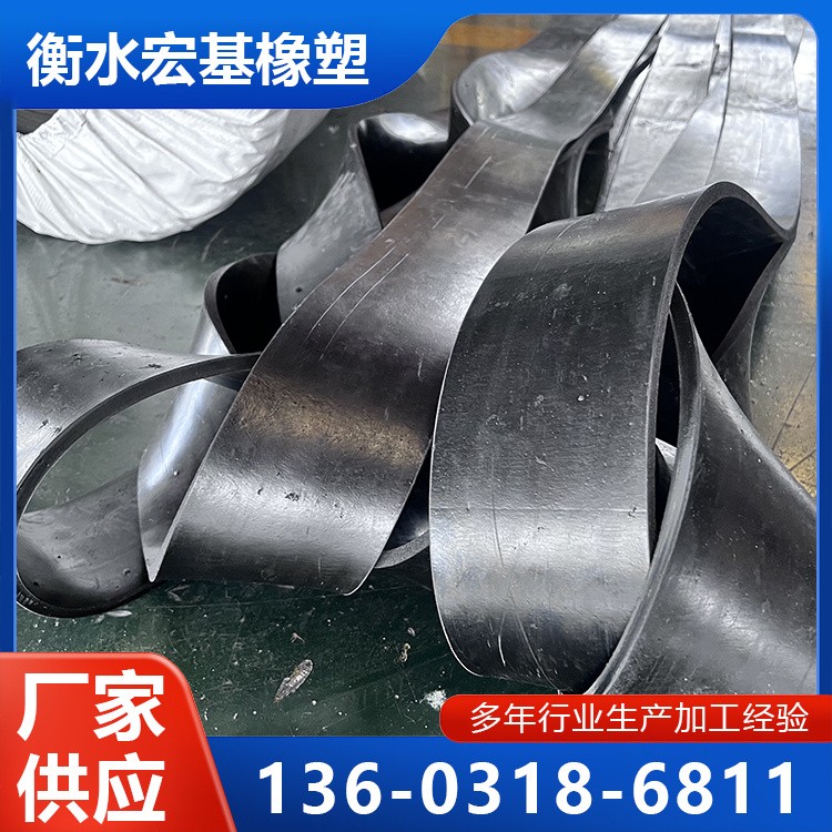 二衬台车软搭接橡胶条.jpg 二衬台车软搭接橡胶条.jpg